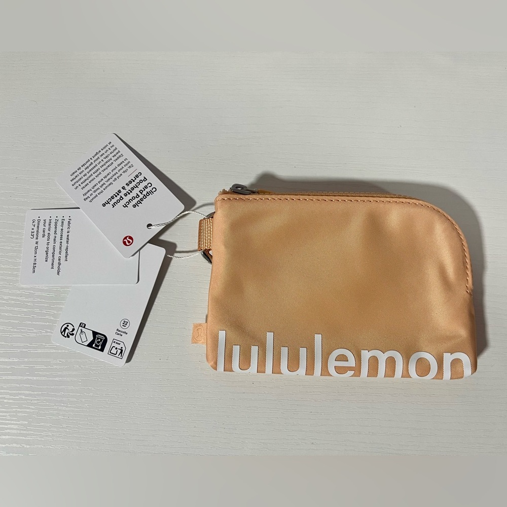 Lululemon Clippable Card Pouch Peach Bellini